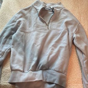 Brandy Melville pullover